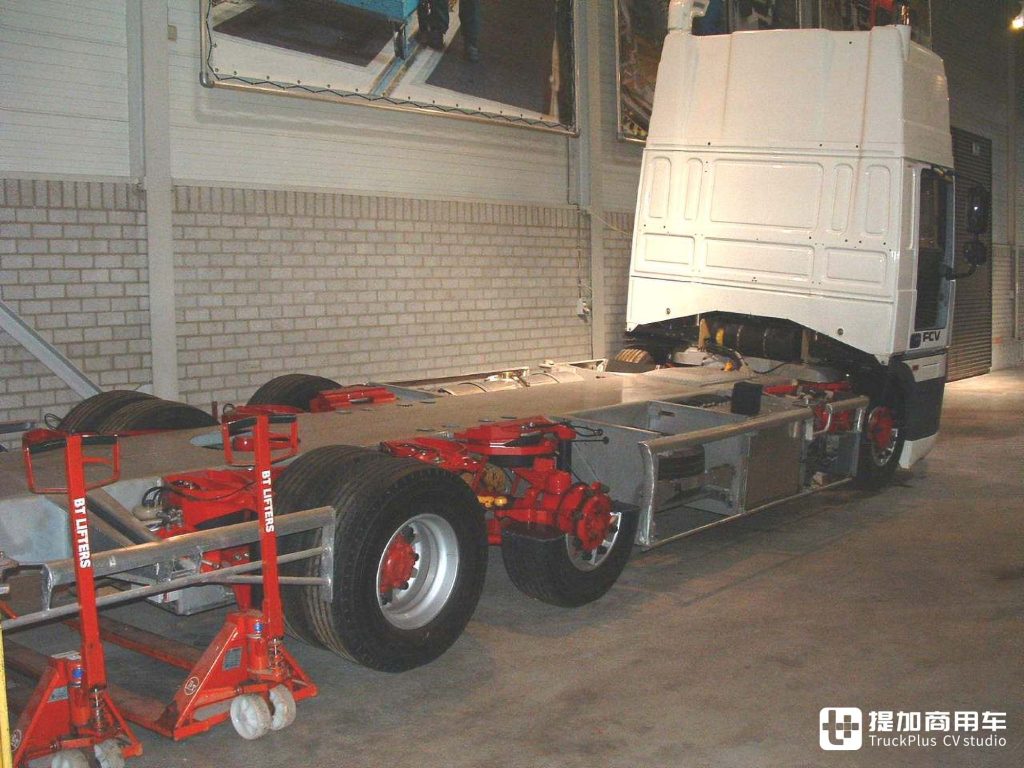 Innovadora estructura de chasis, suspensión neumática completa y frenos de disco: un vistazo al camión conceptual DAF FCV de hace 35 años