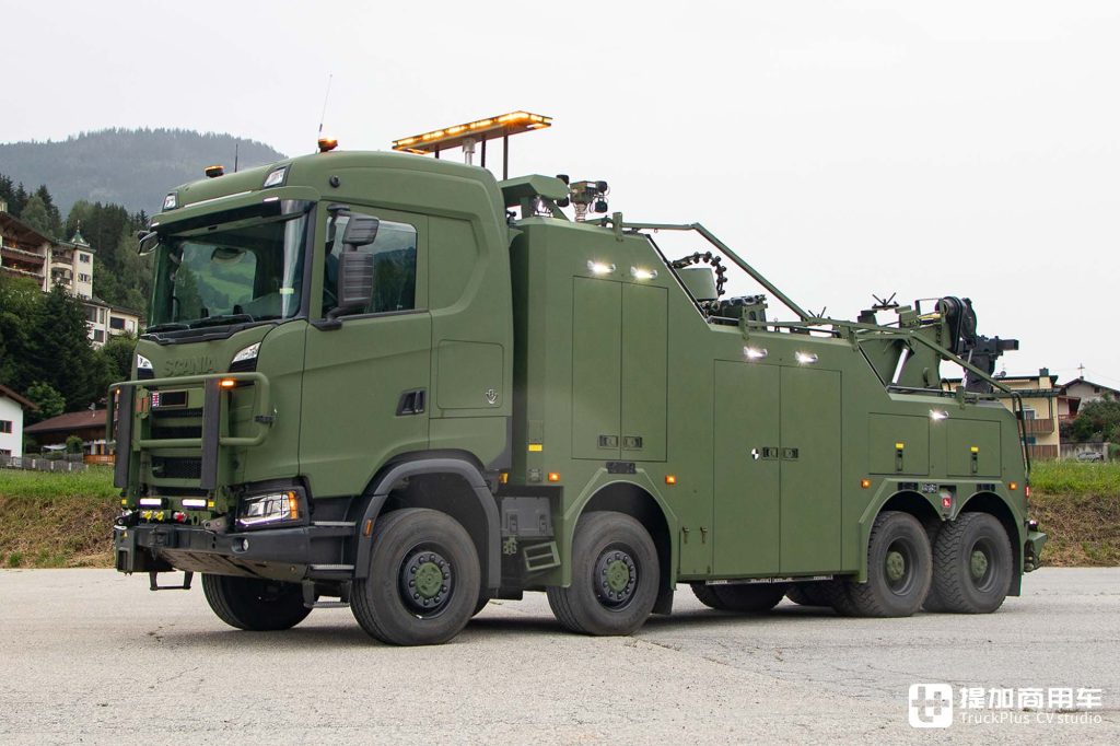 8x8 tracción total + motor V8, equipamiento de Empl de Austria. ¿Has visto el camión grúa pesado militar Scania 660 S?