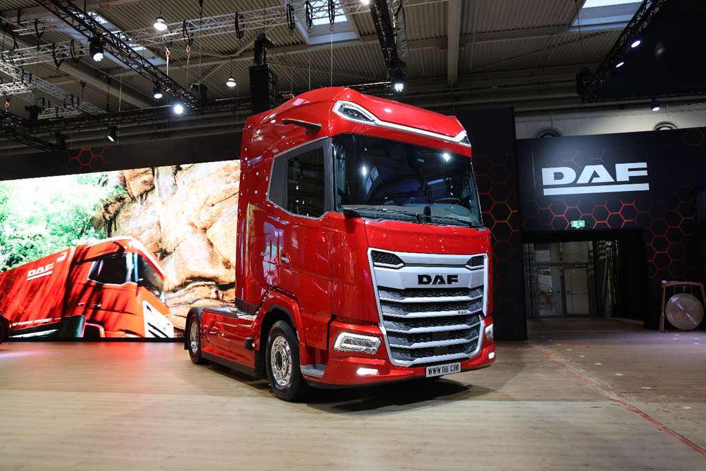 IAA 2024: La reputación de DAF no pierde frente a Scania, el buque insignia de carretera XG+ se renueva