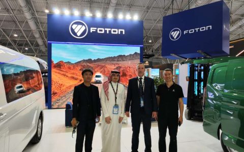 Iluminar el mundo | Estreno mundial de Foton GRAND eVIEW. Brilla en Arabia Saudí.