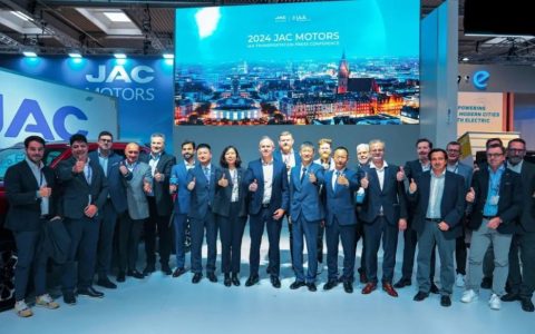 Lanzamiento de la estrategia europea, JAC Group se presenta en la feria de vehículos comerciales más grande del mundo.