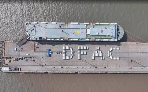 ¡Las camionetas ligeras de Dongfeng se venden rápidamente en América! ¡1,000 unidades enviadas urgentemente!
