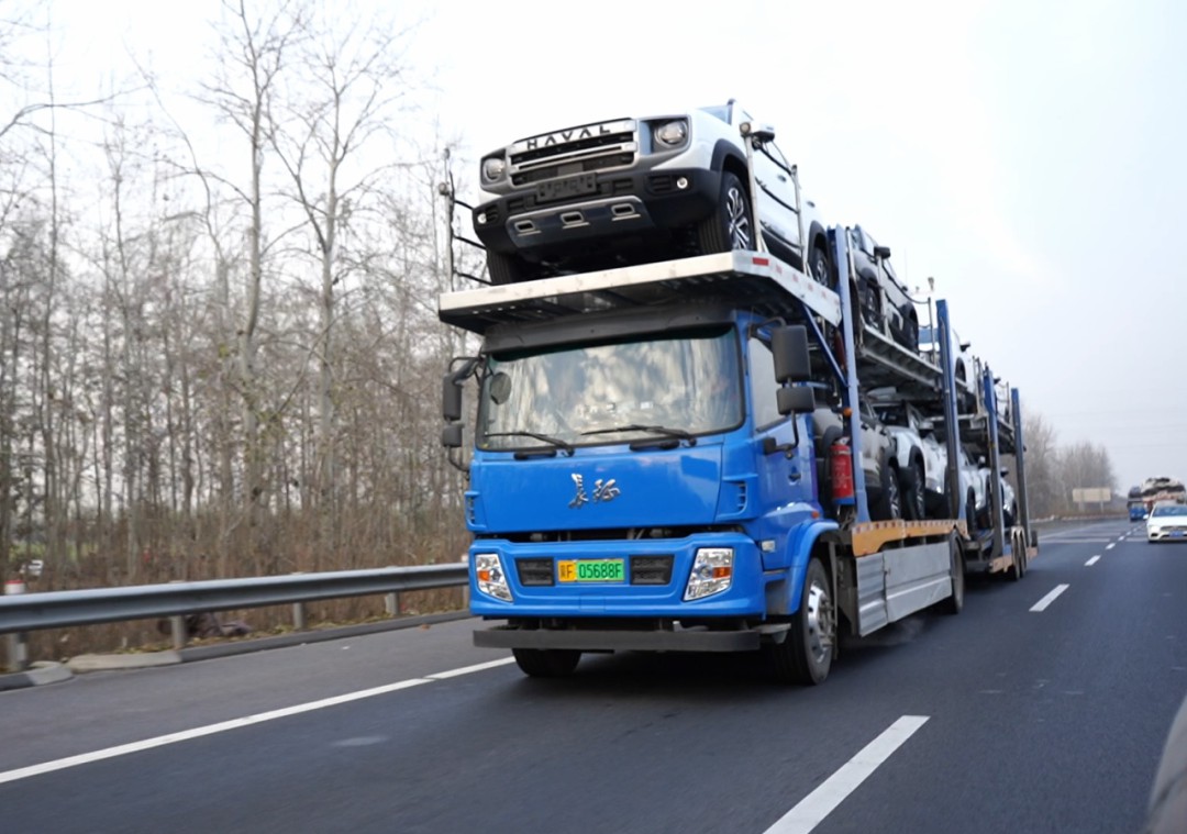 El transportador de automóviles de energía de hidrógeno equipado por Weishi Energy se ha puesto en funcionamiento en Shenyang, facilitando la demostración y aplicación de vehículos de hidrógeno en el Noreste de China