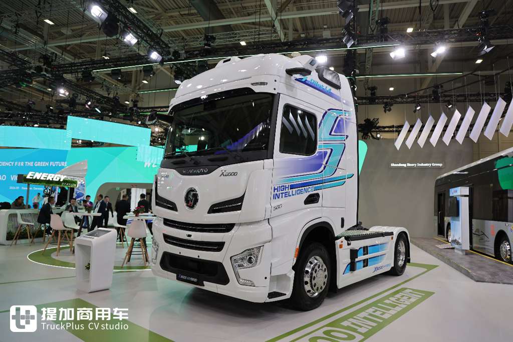 IAA 2024: El Shaanxi Delong X6000 de 840 caballos de potencia lidera, Shaanxi Heavy Duty Trucks presenta varios modelos, ¡haciendo que los amigos internacionales exclamen que es increíble!