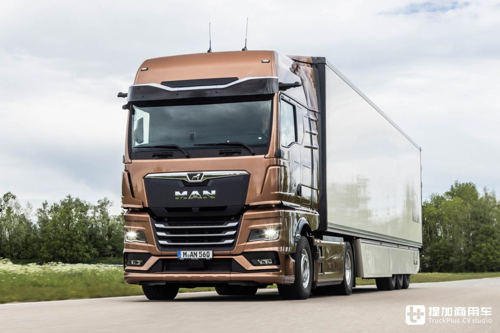 Nueva cadena de potencia PowerLion con motor y caja de cambios totalmente renovados: Vista previa del MAN TGX 2025