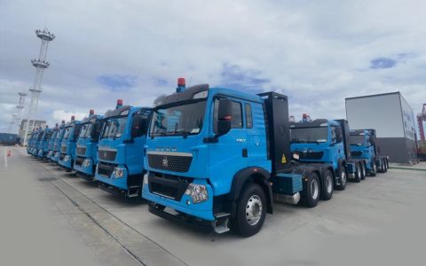 Pioneros tecnológicos, grandes oportunidades | Los camiones inteligentes de nueva energía de Sinotruk lideran el futuro digital de los puertos