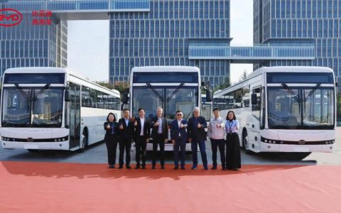 Première livraison de la commande de 120 bus électriques BYD pour l’Afrique du Sud : les premiers véhicules sont sortis de la chaîne de production !
