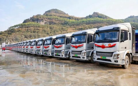 Los camiones pesados King Long New Energy se entregaron a Guangxi en lotes para ayudar a la transformación ecológica y la actualización de la industria del transporte
