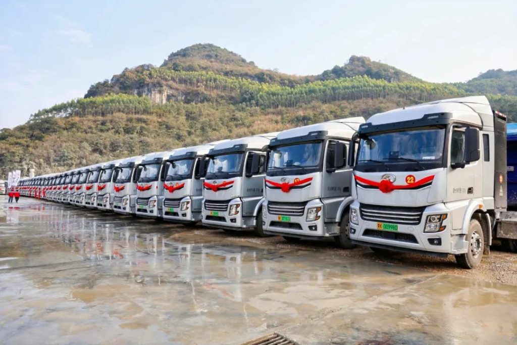 Los camiones pesados King Long New Energy se entregaron a Guangxi en lotes para ayudar a la transformación ecológica y la actualización de la industria del transporte