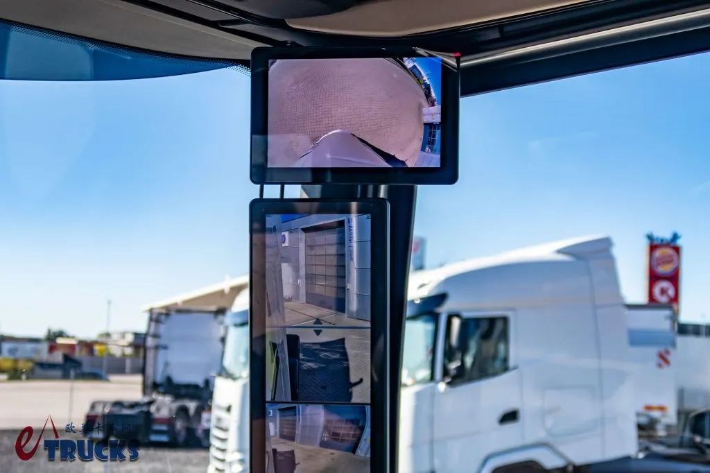 ¡Edición limitada mundial a 75 unidades! El tándem de cabina DAF XG+ — el buque insignia del fabricante neerlandés