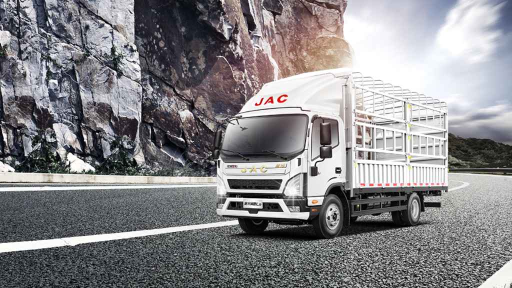 Cuatro nuevos productos de JAC 1 Card pronto estarán disponibles, liderando la transformación logística con una estrategia global
