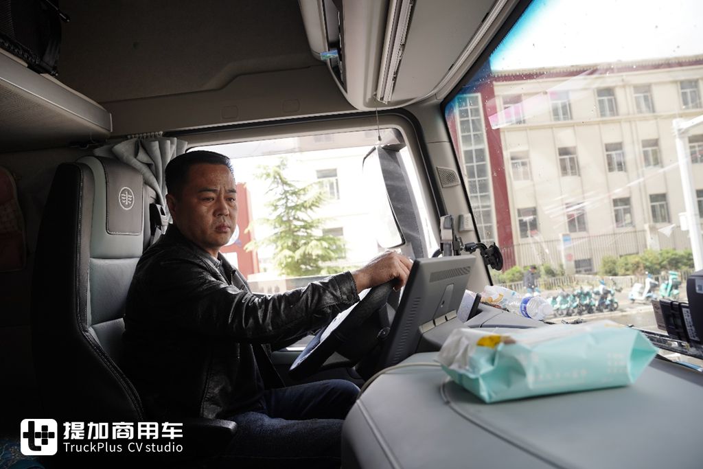 FAW Jiefang New JH6: ¿Más que un rediseño? Opinión cambiada tras un viaje de ultra-longa distancia