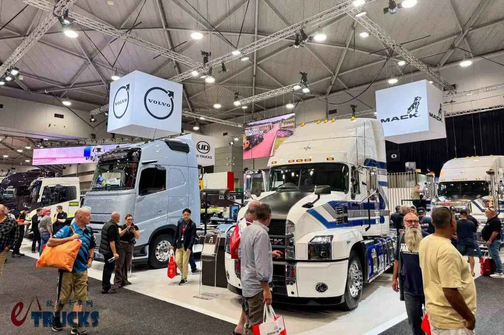 Guía para visitar la Exposición de Camiones de Brisbane 2025 · Edición Europea: La nueva generación del Tatra Phoenix y los modelos de doble conducción de Iveco hacen su aparición