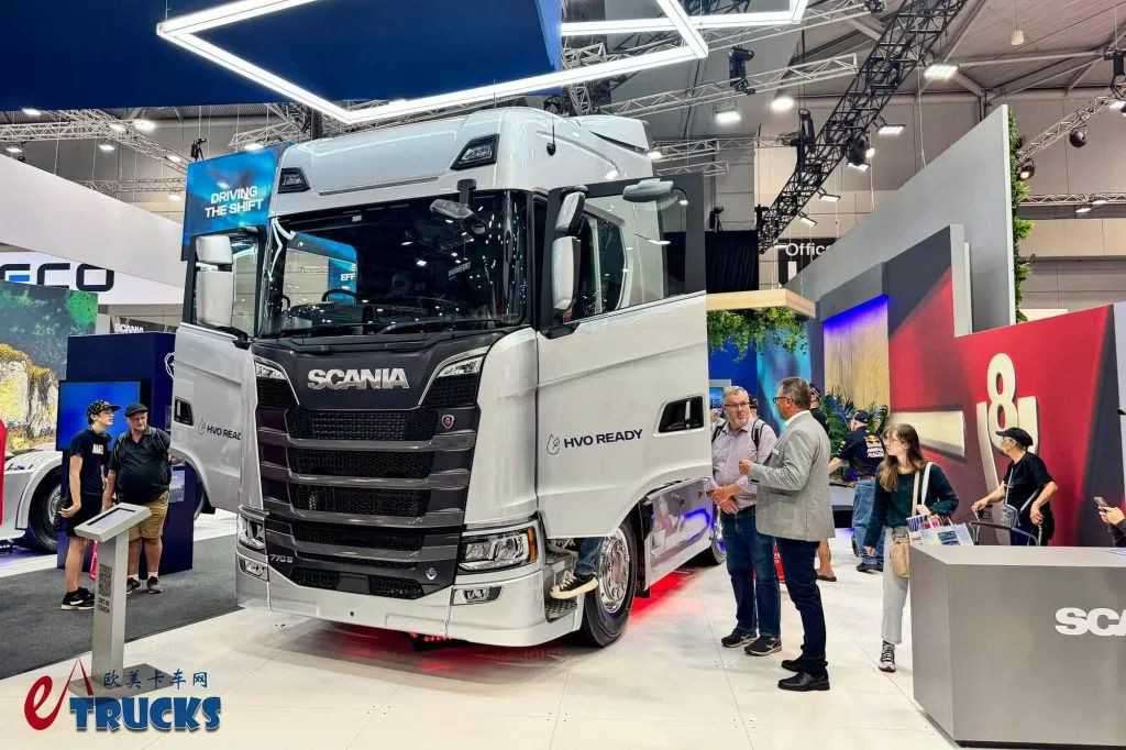 Guía para visitar la Exposición de Camiones de Brisbane 2025 · Edición Europea: La nueva generación del Tatra Phoenix y los modelos de doble conducción de Iveco hacen su aparición