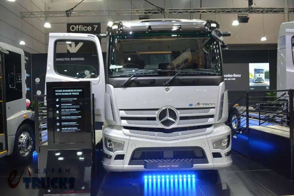 Guía para visitar la Exposición de Camiones de Brisbane 2025 · Edición Europea: La nueva generación del Tatra Phoenix y los modelos de doble conducción de Iveco hacen su aparición