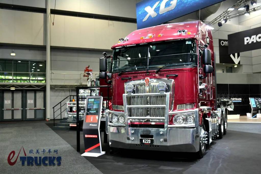 ​​¡El Espacio Habitacional Rivaliza con los Camiones de Capó Largo! El Exclusivo Flagship Americano Cabover Kenworth K220 Presentado en la Brisbane Truck Show​​