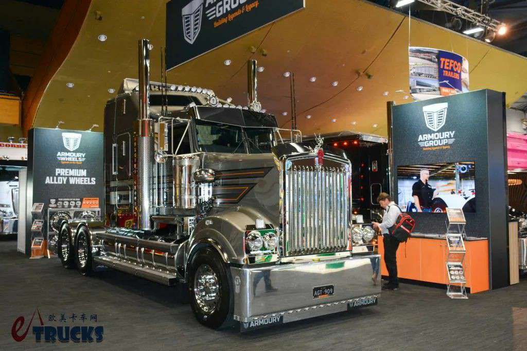 ¡Experimenta el poder de los camiones convencionales! ¿Y cabinas sobre motor americanas? Un recorrido por el Brisbane Truck Show 2025