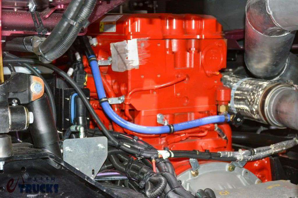 ​​¡El Espacio Habitacional Rivaliza con los Camiones de Capó Largo! El Exclusivo Flagship Americano Cabover Kenworth K220 Presentado en la Brisbane Truck Show​​