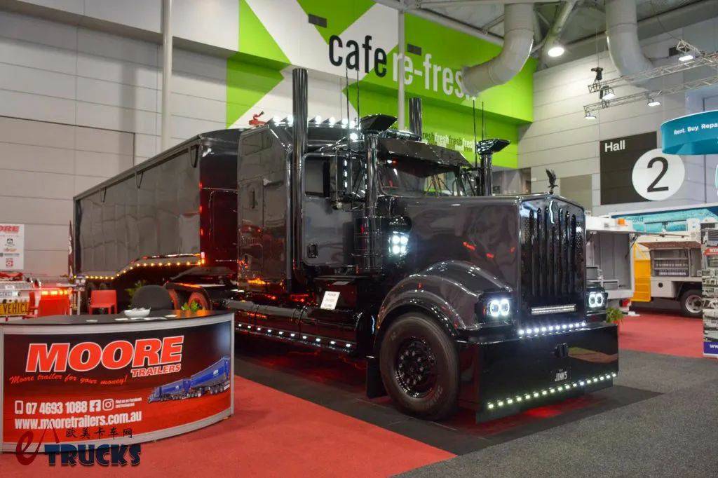 ¡Experimenta el poder de los camiones convencionales! ¿Y cabinas sobre motor americanas? Un recorrido por el Brisbane Truck Show 2025