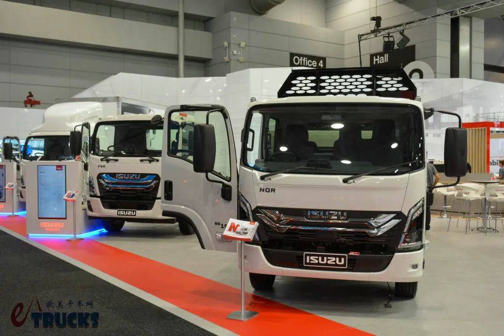 ​​Documento: Dongfeng y Weidu debutan en el mercado australiano, ¿los camiones japoneses dominan la mitad del mercado? Un recorrido por la Brisbane Truck Show 2025​​