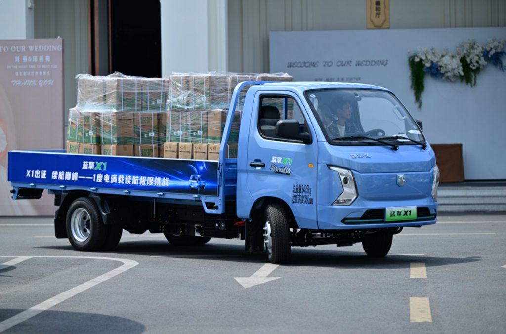 ​​Capacidad máxima de 1.5 T, 1 kWh recorre 5 km: Weichai LANDKING X1 inaugura la nueva generación de furgonetas eléctricas​​
