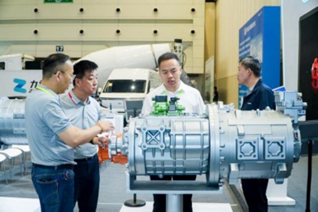 Los productos de Fastgear se presentan en la Exposición Internacional de Vehículos Comerciales de Nueva Energía
