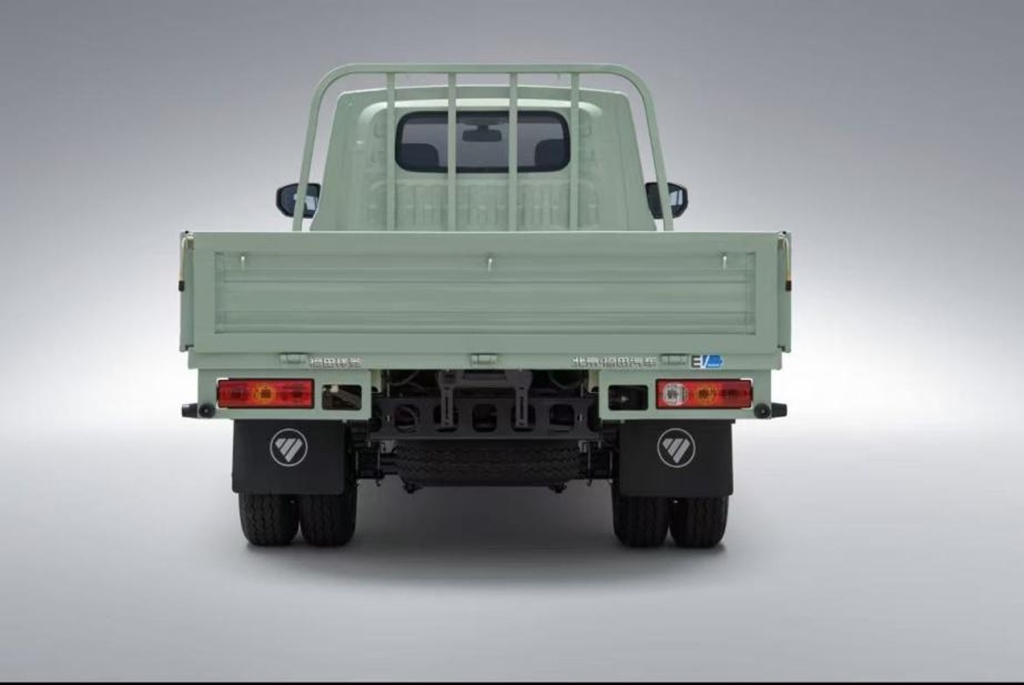 Xiangling V5: Furgoneta Compacta de Gran Carga y Ancho de Vía - Carga Más, Ahorra Más, Gana Más