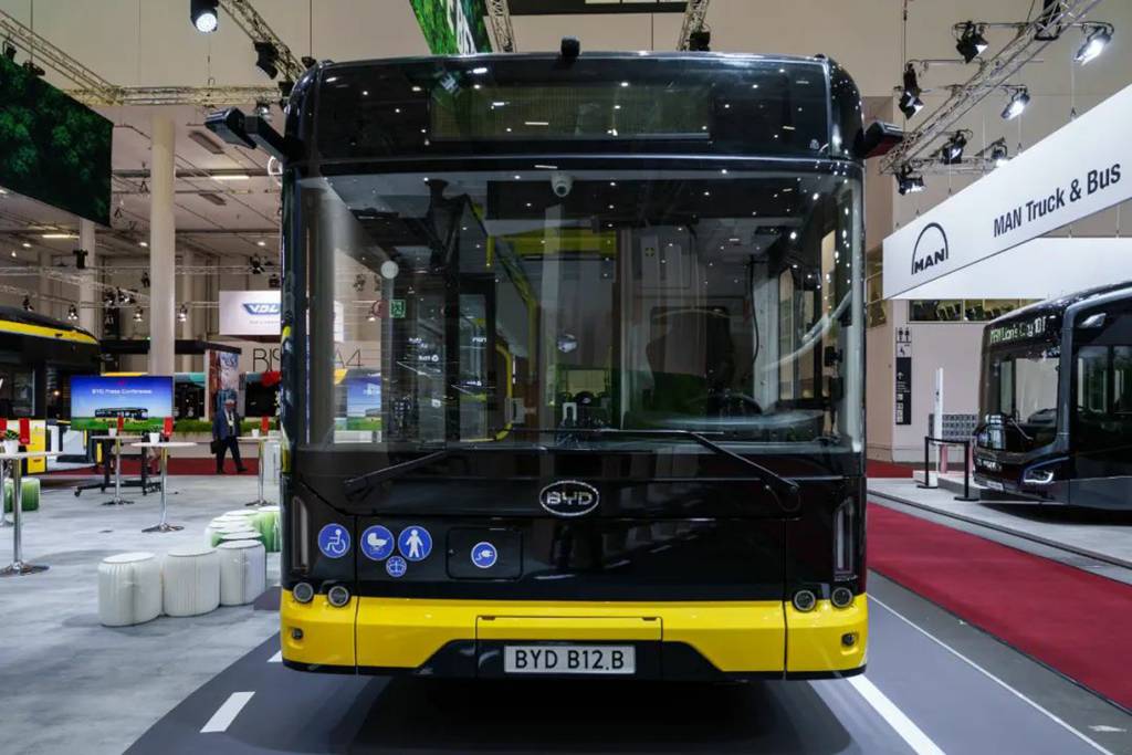 ​​BYD debuta en la Cumbre Mundial de Transporte Público UITP 2025 en Alemania, acelerando la electrificación de autobuses en Europa​​