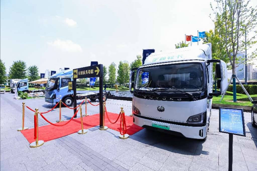 ​​¡El camión ligero insignia YUTONG T6 hace su debut, redefiniendo el estándar de valor en vehículos comerciales eléctricos!​​