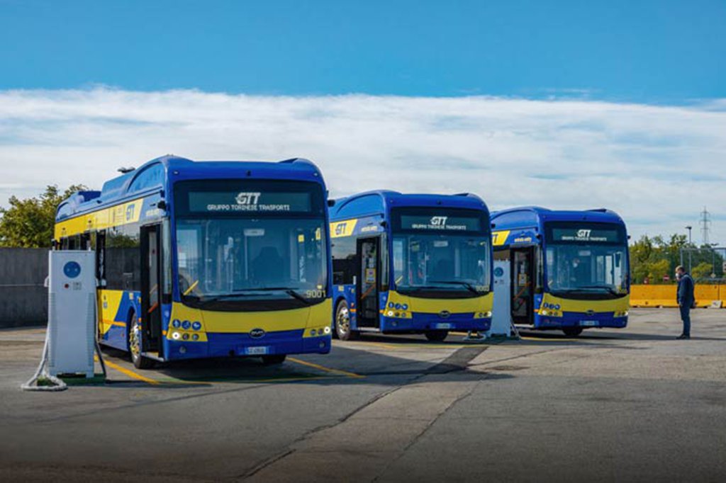 ​​Crecimiento interanual del 45%: BYD se corona líder en exportación de autobuses de nueva energía en primer semestre 2025​​