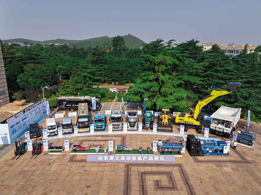 ​​2 de cada 5 camiones pesados vendidos en China son de Shandong Heavy Industry​​