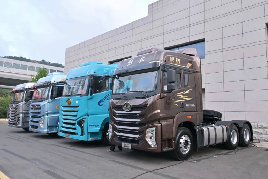 ​​Lanzamiento de la serie de productos "Formación Águila" de FAW Jiefang​​
