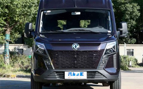 De medio de transporte a socio rentable: cómo el Dongfeng Yufeng V9+ ayuda a los conductores de carga a ganar más