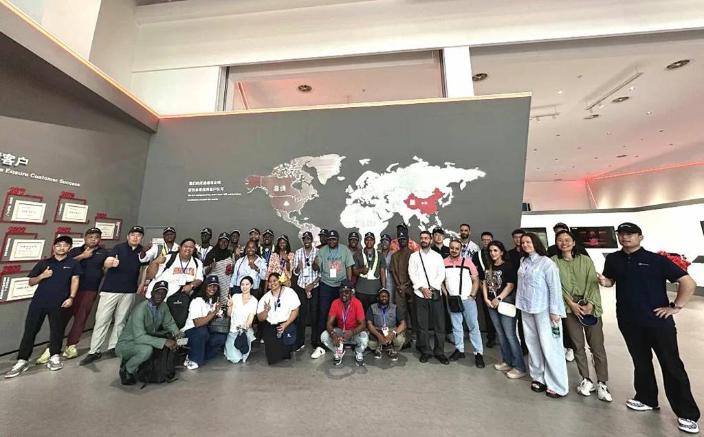 La delegación del Programa de Capacitación de la UA visita nuevamente a BAIC FOTON para trazar un nuevo capítulo de cooperación China-África