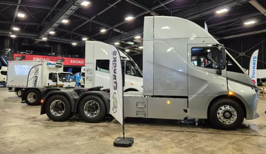 ¡El camión eléctrico inteligente DeepWay debuta en el principal salón de Nueva Zelanda, sumando otra ciudad clave a su mapa comercial global!