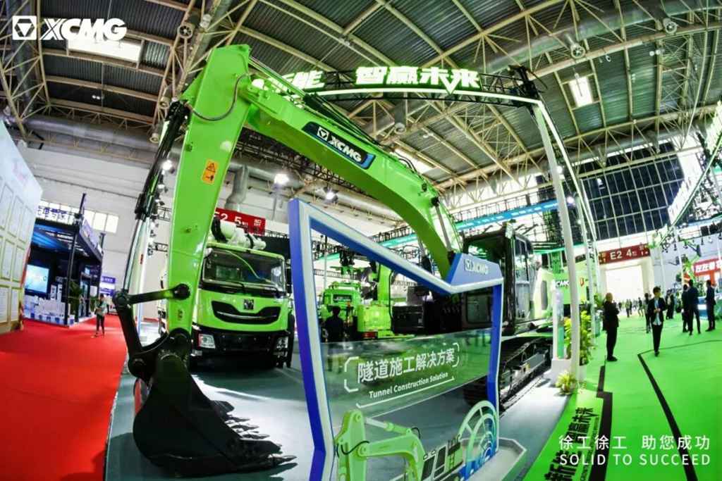 ​​El camión volquete eléctrico puro de 400 grados de XCMG debutará en BICES 2025​​