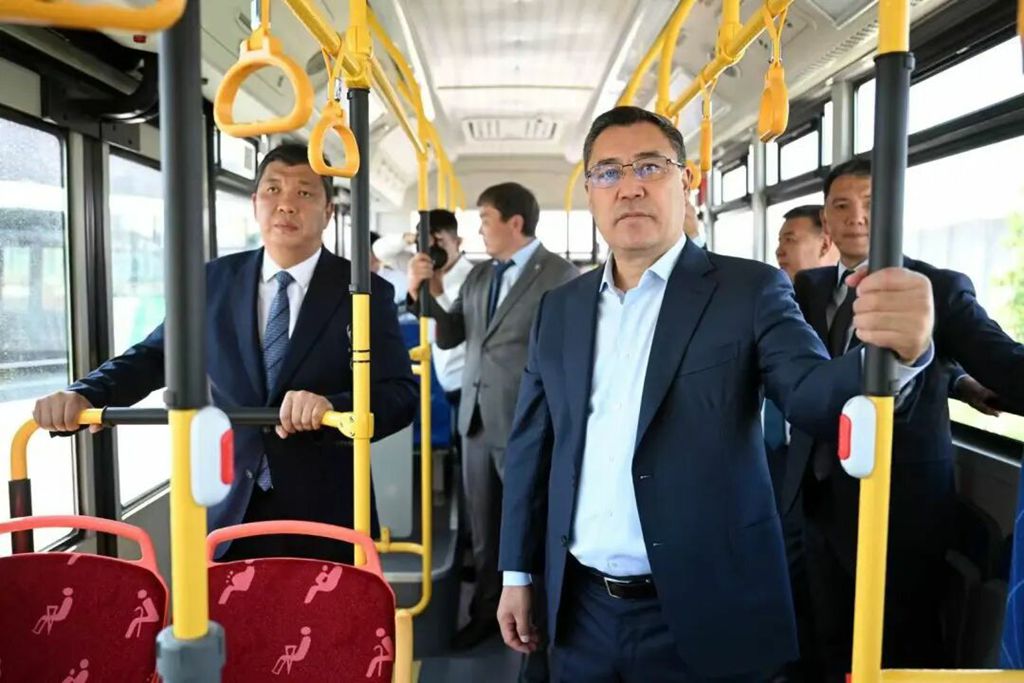 ¡El Presidente asistió personalmente! Los autobuses ANKAI brillan en Biskek, capital de Kirguistán