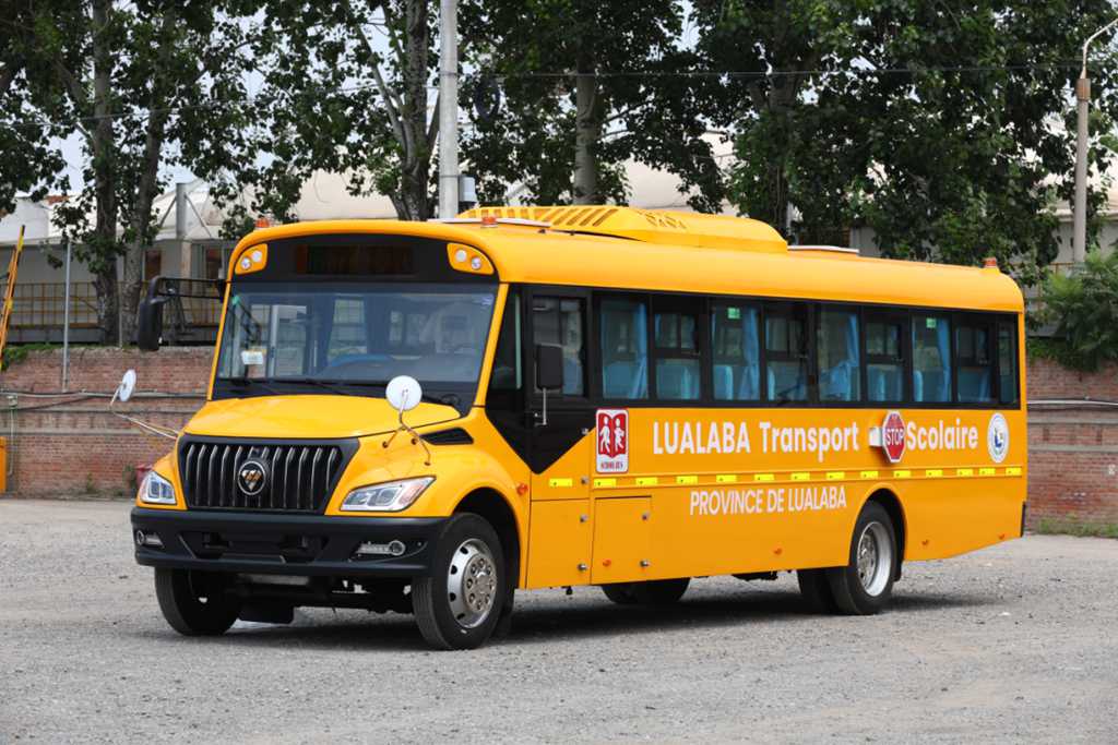 BAIC FOTON impulsa el desarrollo social en la República Democrática del Congo: Primera entrega oficial de autobuses escolares y urbanos personalizados