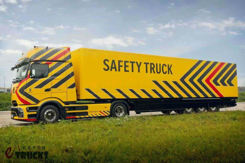 ¿Revolución en la seguridad de los camiones en la era eléctrica? Mercedes-Benz presenta el eActros 600 Safety Truck (Camión de Seguridad)​