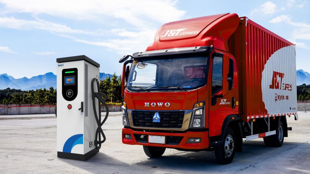 El camión eléctrico de Sinotruk ha sido entregado con éxito a la filipinaña J&T Express.