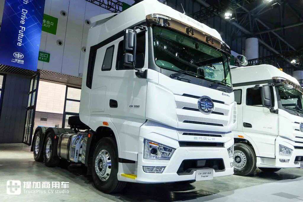 ¡Los tractores de trenes ferroviarios y los vehículos de ingeniería con tracción total llaman la atención! CORTRON, marca extranjera de Jiefang, llega con fotos reales que te muestran sus modelos más destacados.