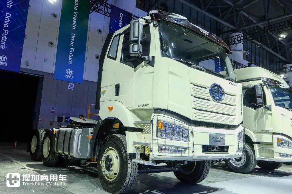 ¡Los tractores de trenes ferroviarios y los vehículos de ingeniería con tracción total llaman la atención! CORTRON, marca extranjera de Jiefang, llega con fotos reales que te muestran sus modelos más destacados.
