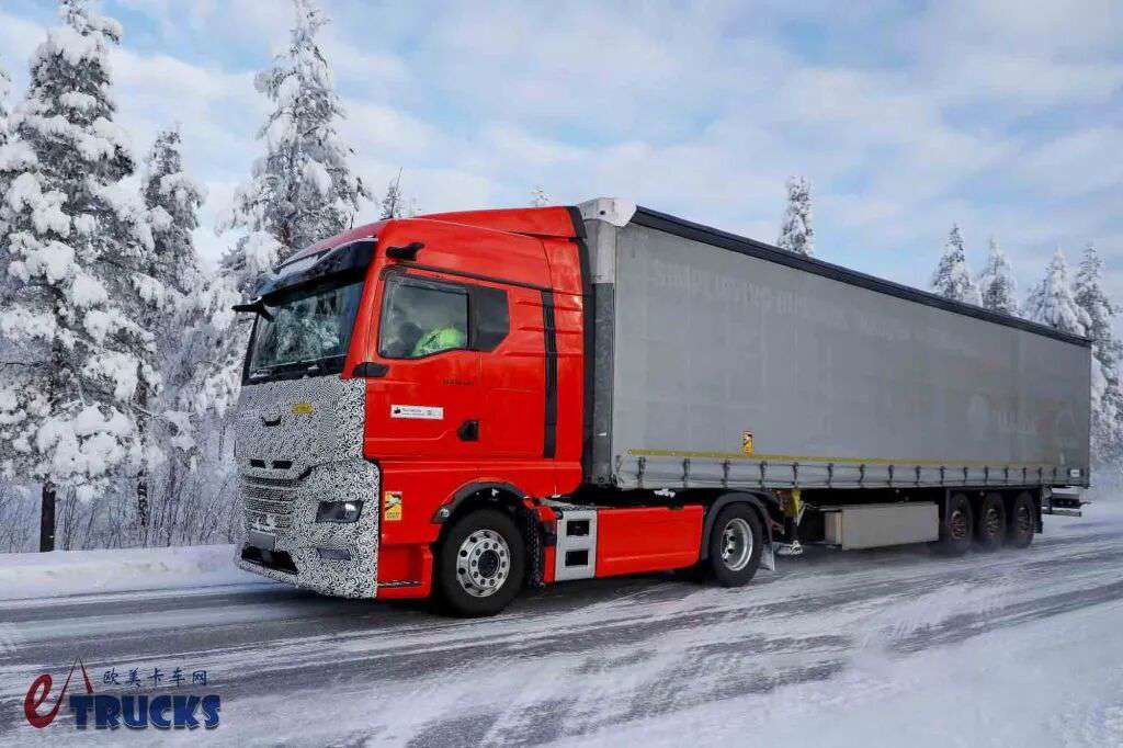 La cabina LongLine de Scania ha sido completamente renovada; ¿acaso llega el nuevo camión insignia de Mann? Descubra con anticipación los nuevos modelos de Oka presentados en el Salón del Automóvil de Hannover.