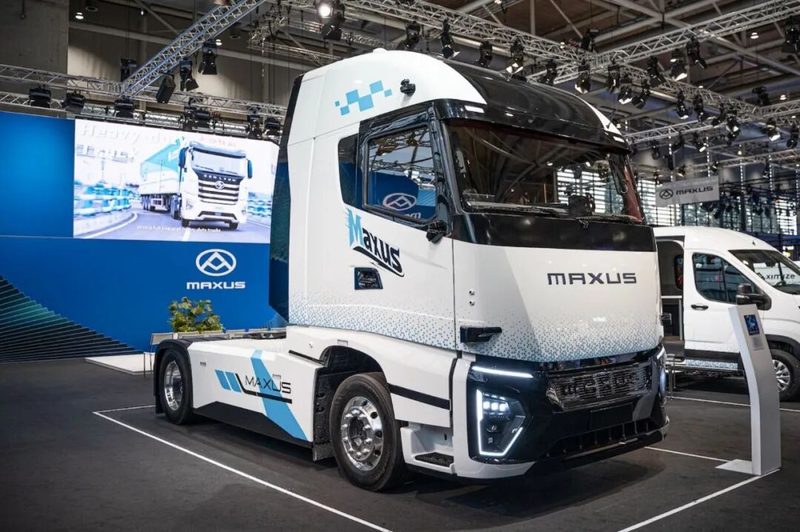 ¡Estreno mundial en Hannover! SAIC Hongyan presenta una nueva respuesta para el transporte de larga distancia