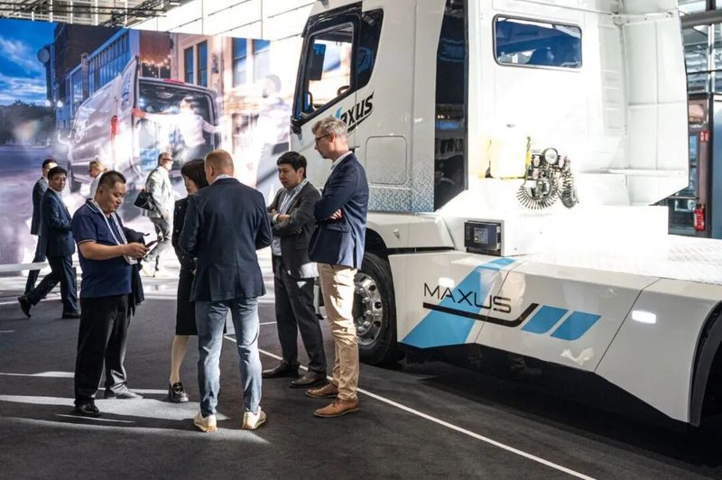 ¡Estreno mundial en Hannover! SAIC Hongyan presenta una nueva respuesta para el transporte de larga distancia