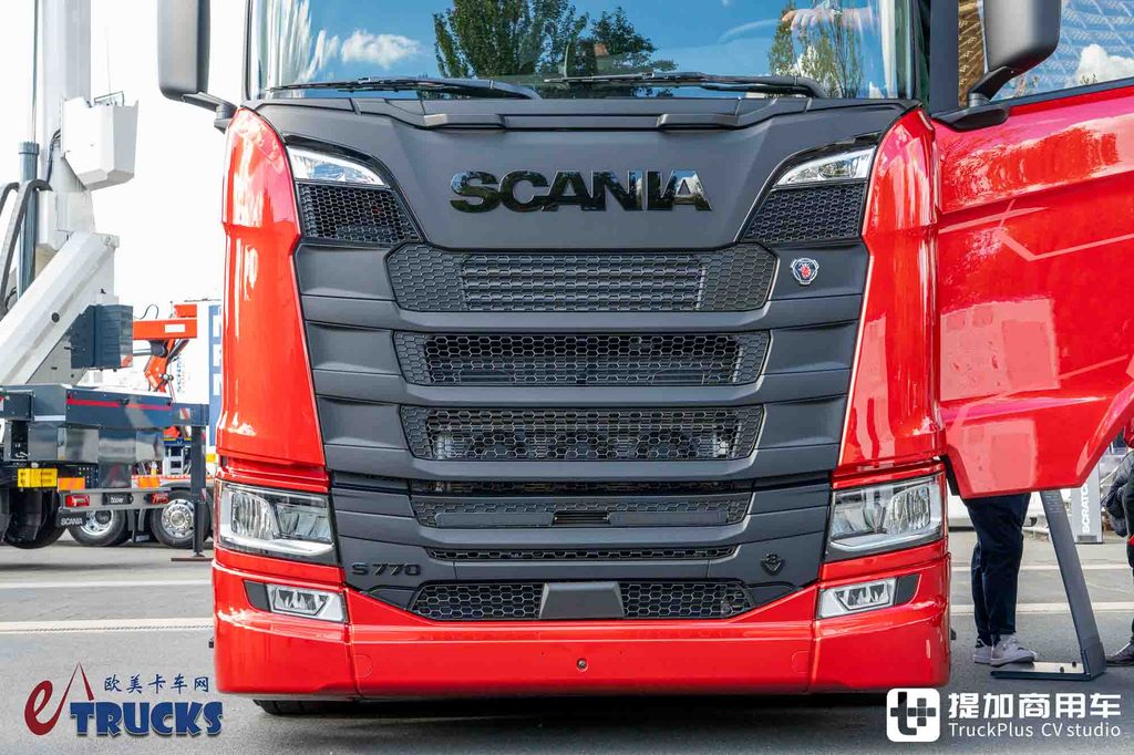 IAA 2026: cabina 80 cm más larga y motor V8 de 770 CV — análisis a fondo del tractor Scania LongLine