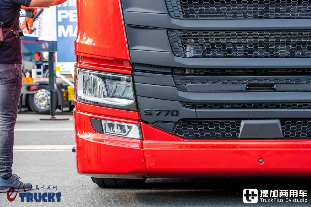 IAA 2026: cabina 80 cm más larga y motor V8 de 770 CV — análisis a fondo del tractor Scania LongLine