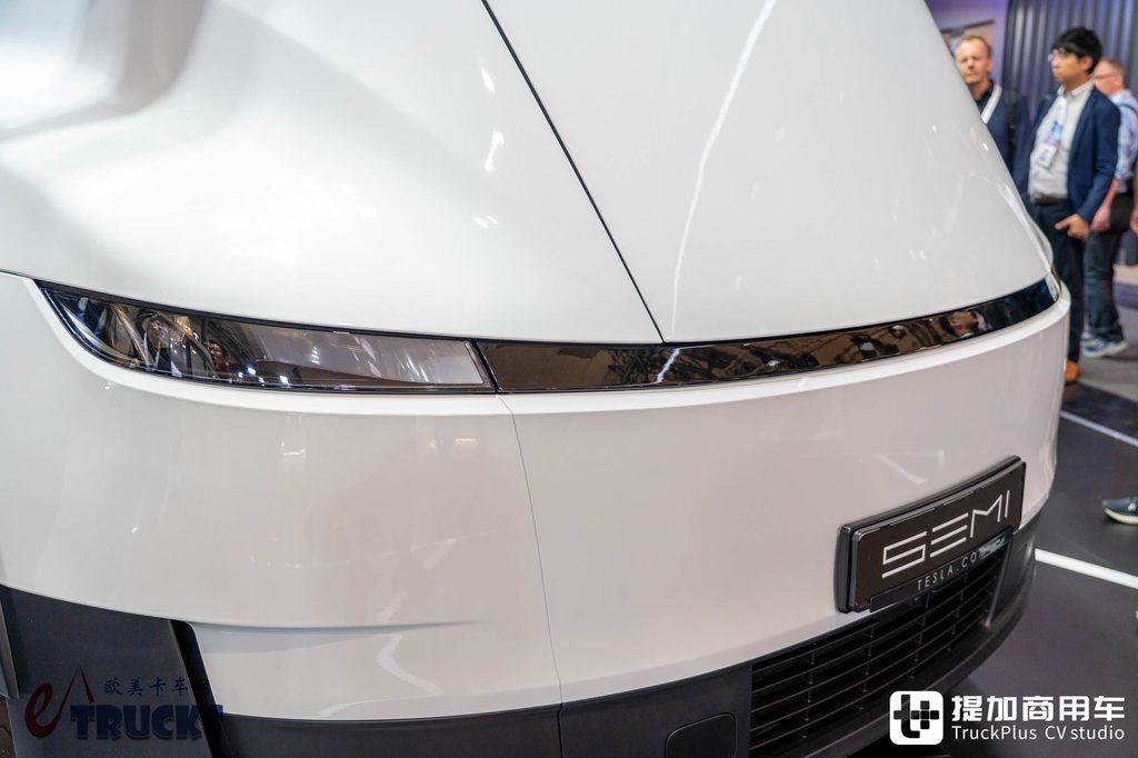 IAA 2026: ¿el camión eléctrico más avanzado del mundo? En realidad, lleno de compromisos — análisis a fondo del Tesla Semi