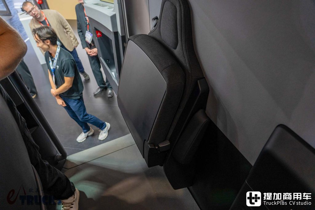 IAA 2026: ¿el camión eléctrico más avanzado del mundo? En realidad, lleno de compromisos — análisis a fondo del Tesla Semi