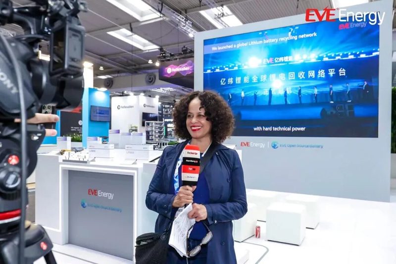 EVE Energy presenta su batería de código abierto AI Battery en el IAA 2026